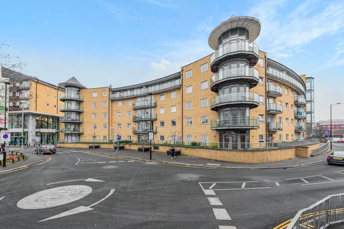 2 Bedroom Flat To Rent In Berberis House, Feltham TW13