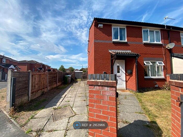 3 Bedroom End Of Terrace House To Rent In Whitlow Avenue, Broadheath, Altrincham, WA14