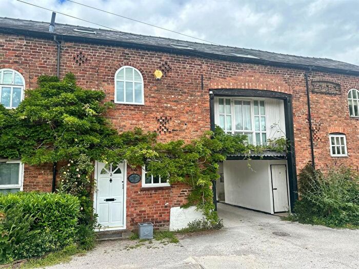 3 Bedroom Barn Conversion To Rent In Lower Farm Mews, Lower Lane, Eaton, Tarporley, Cheshire, CW6