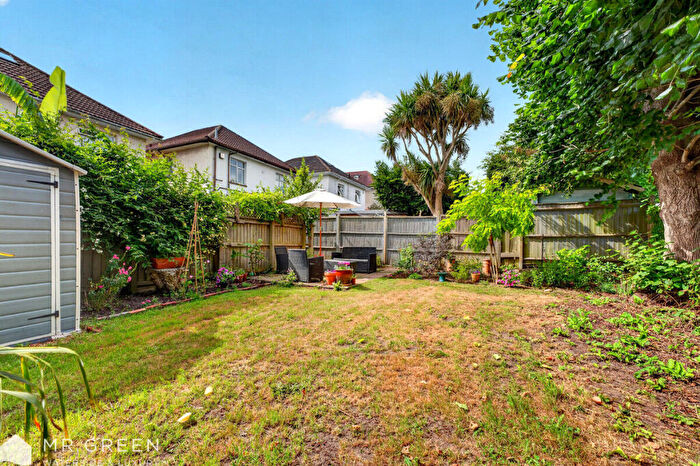 4 Bedroom Maisonette For Sale In Castlemain Avenue, Southbourne, BH6