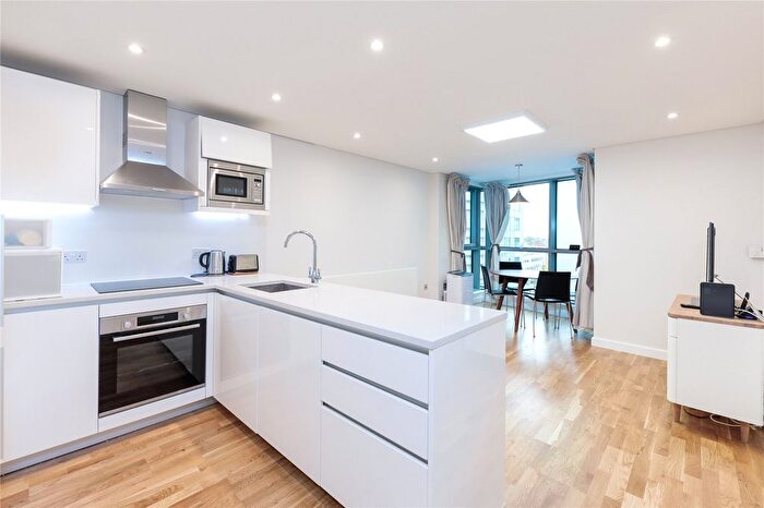 2 Bedroom Flat To Rent In Merchant Square, W2