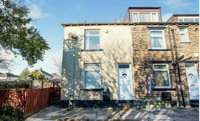 2 Bedroom Terraced House To Rent In Reevy Street, Bradford, BD6