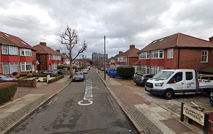 3 Bedroom Semi-Detached House To Rent In Crummock Gardens, London, NW9