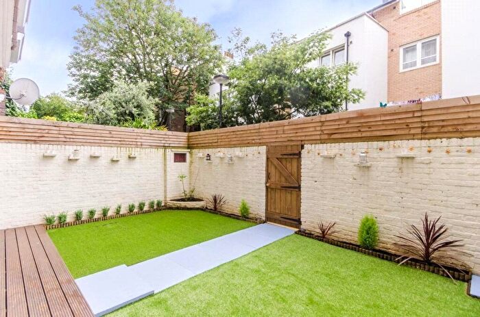 3 Bedroom Maisonette To Rent In Finborough Road, London, SW10