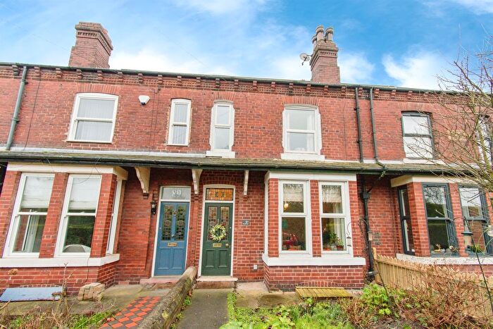 3 Bedroom Terraced House For Sale In Church Lane, Normanton, WF6