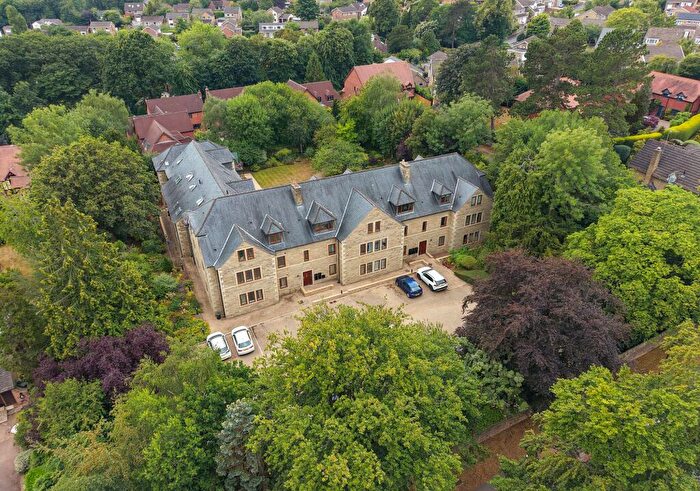 3 Bedroom Flat For Sale In Millhouses Lane, Sheffield, S11