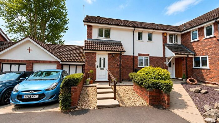 3 Bedroom Semi Detached House For Sale In Cotswold Close, Macclesfield, SK10