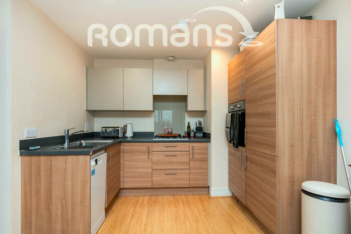 1 Bedroom Apartment To Rent In Queensmead, Farnborough, GU14