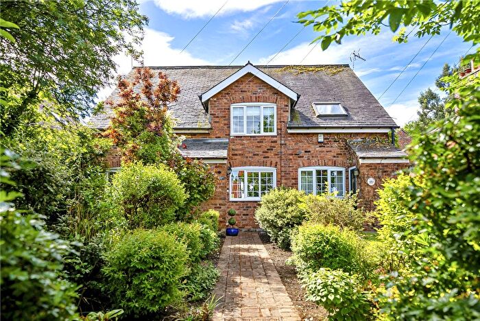 3 Bedroom Terraced House For Sale In Main Street, Bilbrough, York, YO23