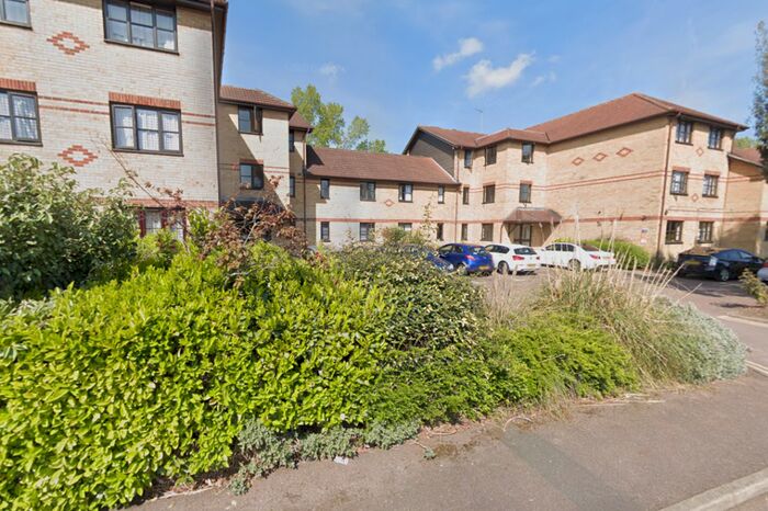 1 Bedroom Flat To Rent In Hickory Close, London N9