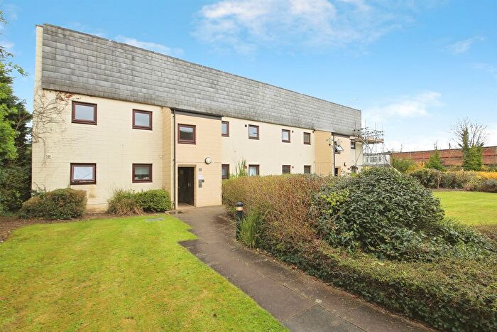 1 Bedroom Flat For Sale In Shrewsbury Avenue, Peterborough, PE2