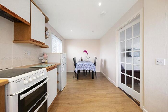 2 Bedroom Semi-Detached Bungalow For Sale In , James Robb Avenue, St. Andrews, KY16