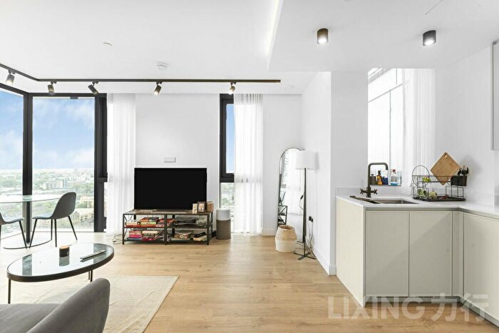 1 Bedroom Flat To Rent In Place, London, EC1V