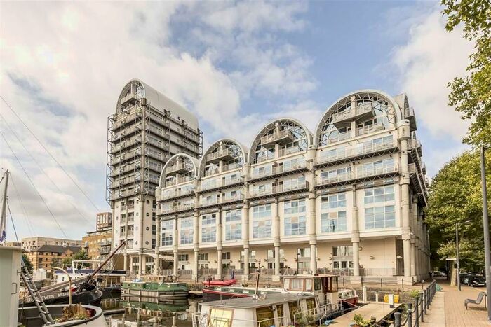 2 Bedroom Flat To Rent In Sweden Gate, London, SE16