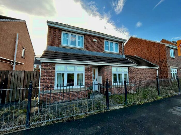 4 Bedroom Detached House To Rent In New Road, Copperfields, Boldon, NE35