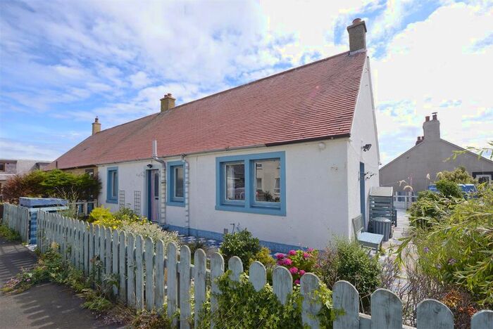 3 Bedroom Semi-Detached Bungalow For Sale In Brierydean, St. Abbs, Eyemouth, TD14