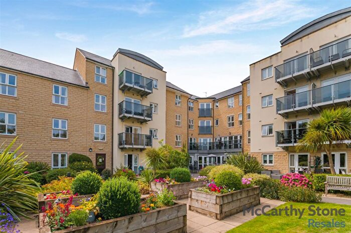 1 Bedroom Flat For Sale In Squirrel Way, Shadwell, Leeds, LS17