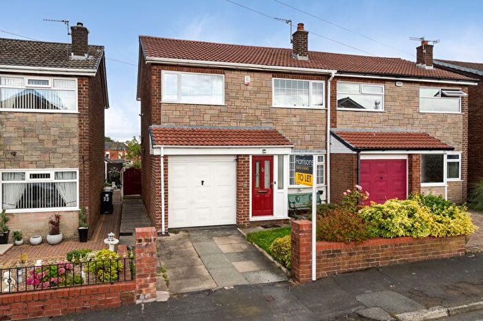 3 Bedroom Semi-Detached House To Rent In Heathfield Drive, Bolton, Lancashire, BL3