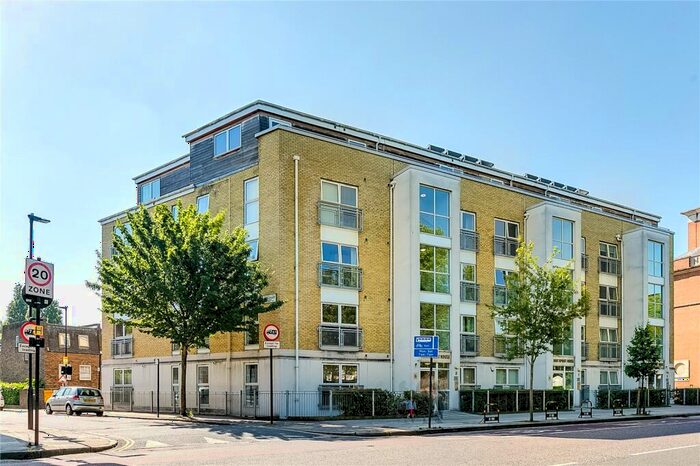 1 Bedroom Flat To Rent In Northpoint House, Essex Road, N1