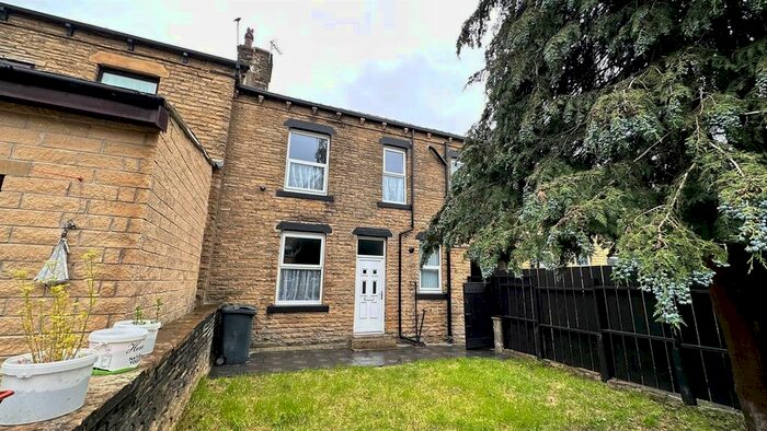 4 Bedroom Terraced House To Rent In Radnor Street, Bradford, BD3