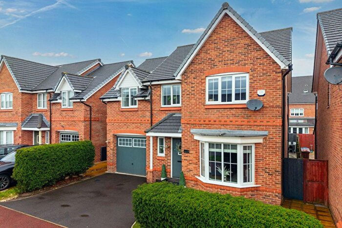 4 Bedroom Detached House For Sale In Meadow View, Boothstown, M28