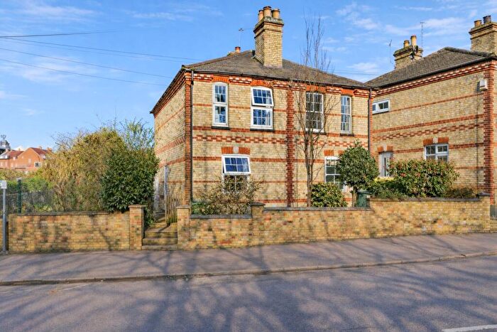 2 Bedroom Semi-Detached House For Sale In Folly Lane, St. Albans, Hertfordshire, AL3