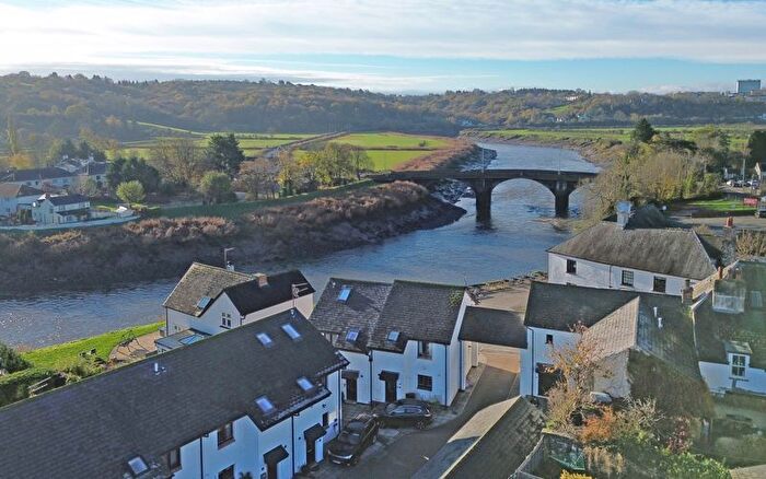 2 Bedroom Flat For Sale In Luxury Apartment, Hanbury Close, Caerleon, NP18