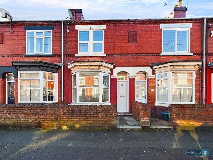 3 Bedroom Terraced House To Rent In Broughton Avenue, Doncaster, South Yorkshire, DN5