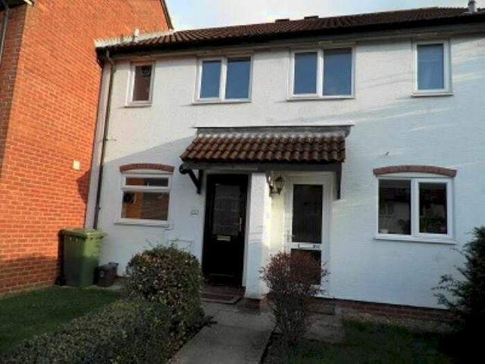 2 Bedroom Property To Rent In Nightingale Avenue, Frome, Somerset, BA11