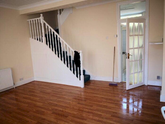 3 Bedroom Terraced House To Rent In Woolmer Gardens, Edmonton, London, N18