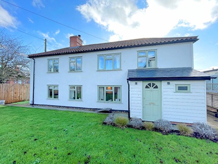 3 Bedroom Detached House For Sale In Wantz Road, Maldon, CM9