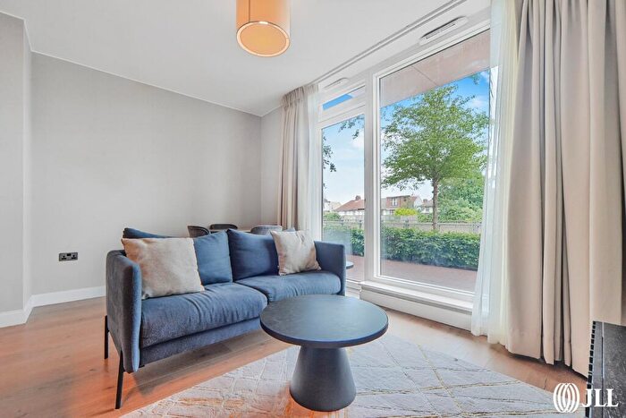 1 Bedroom Flat To Rent In Copperworks Wharf Sugar House Island, E15