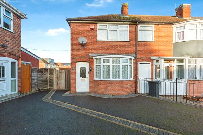 3 Bedroom Semi Detached House For Sale In Greenwood Road, Leicester, Leicestershire, LE5