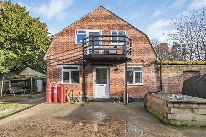 4 Bedroom Detached House For Sale In Aldon Lane, Offham, ME19