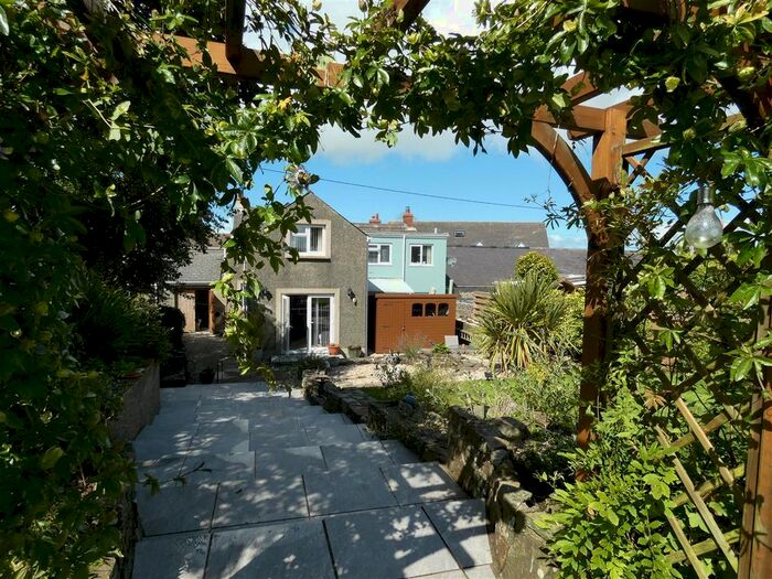 3 Bedroom Cottage For Sale In Priory Cottages, Tiers Cross, Haverfordwest, SA62