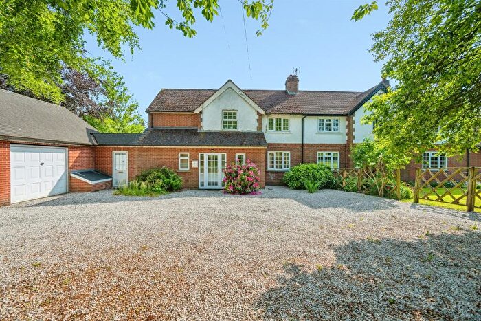 4 Bedroom Semi-Detached House For Sale In Painters Lane, Ednaston, Ashbourne, DE6