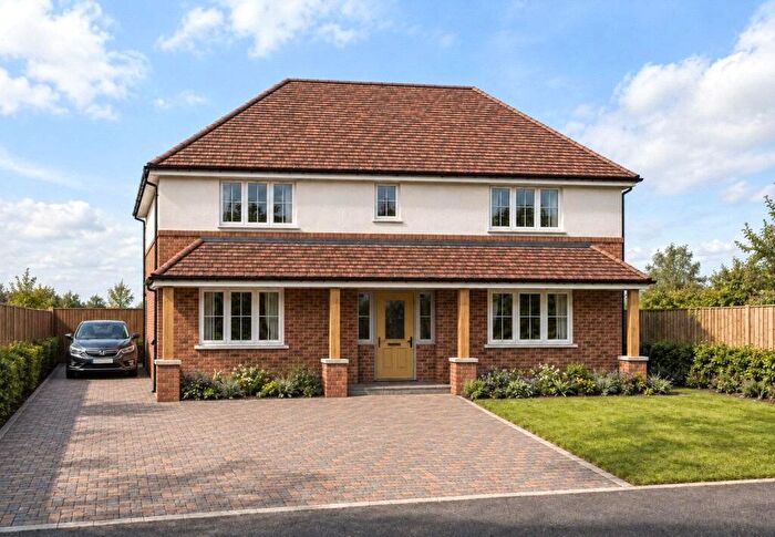 4 Bedroom Detached House For Sale In Guildford, Surrey, GU3
