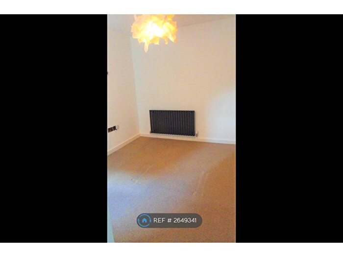2 Bedroom Flat To Rent In The Gallery, West Bridgford, Nottingham, NG2