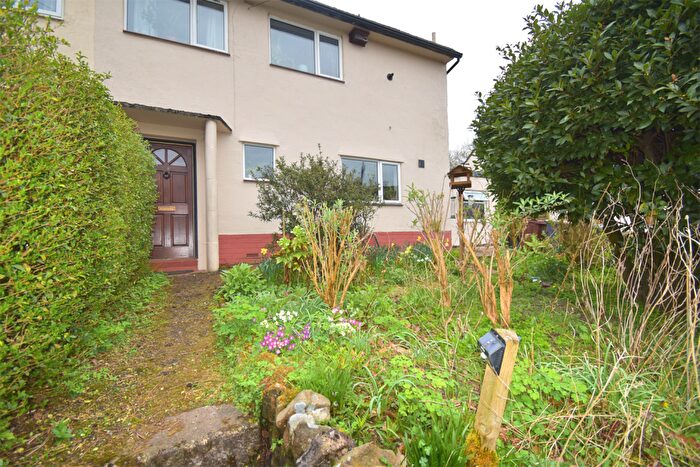 3 Bedroom Semi-Detached House For Sale In Shallcross Avenue, Whaley Bridge, High Peak, SK23