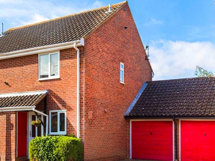 2 Bedroom House To Rent In Lime Close, Stevenage, Hertfordshire, SG2