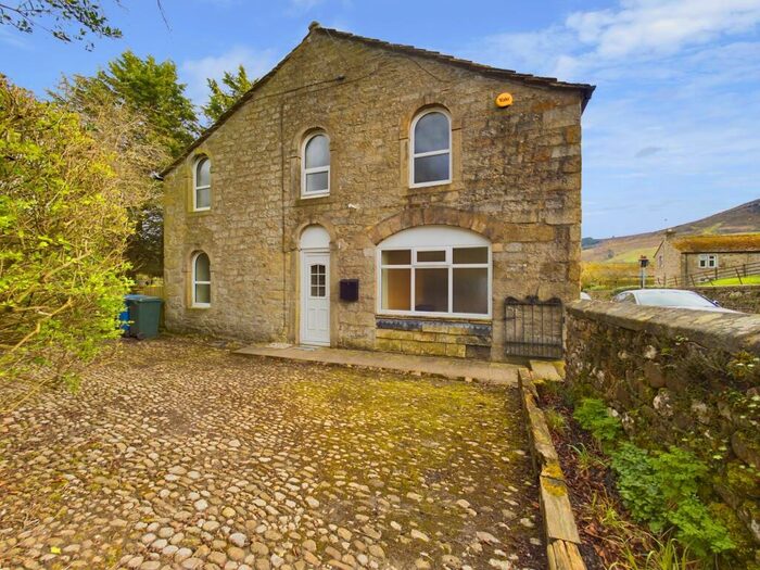 2 Bedroom Cottage To Rent In Burnsall, Skipton, BD23