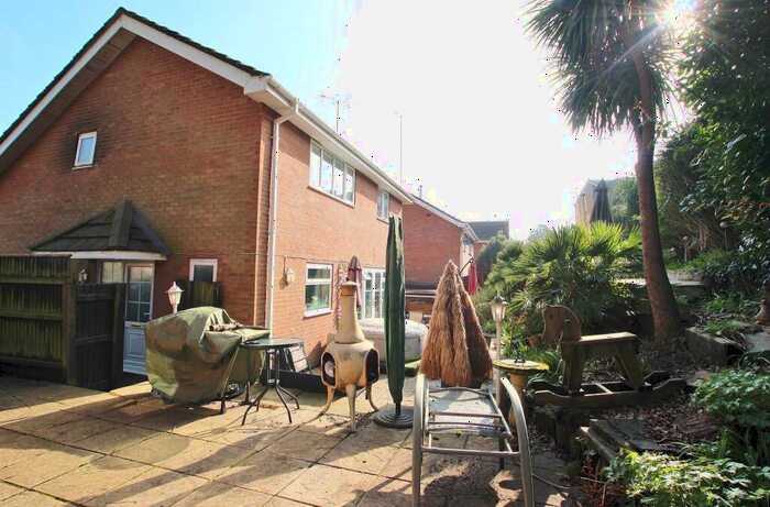 4 Bedroom Detached House For Sale In Amberslade Walk, Dibden Purlieu, SO45