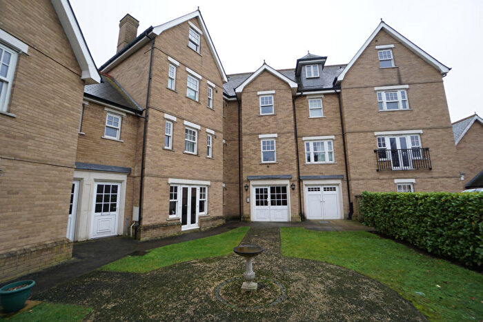 2 Bedroom Flat To Rent In Salisbury Avenue, Colchester, CO3