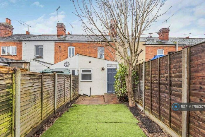 2 Bedroom Terraced House To Rent In Cranbury Road, Reading, RG30