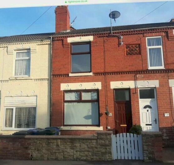 2 Bedroom Terraced House To Rent In Lower Kenyon Street, Thorne, Doncaster, DN8