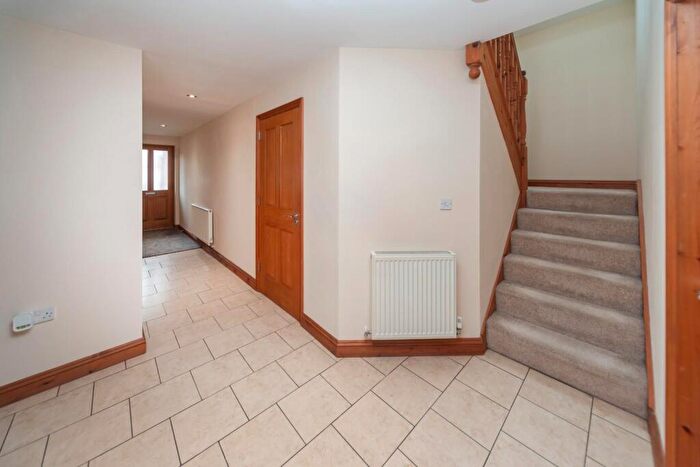 5 Bedroom Detached House For Sale In Church Road, Stretton, Burton Upon Trent, DE13