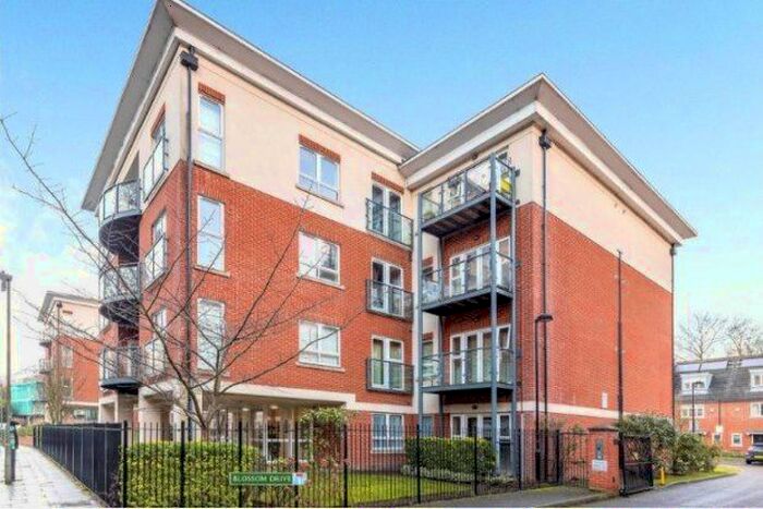 2 Bedroom Flat To Rent In Bramley Court, Orpington, BR6