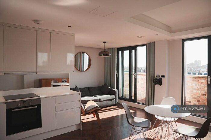 2 Bedroom Flat To Rent In Penrose Street Studios, London, SE17