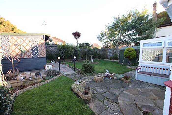 2 Bedroom Detached Bungalow For Sale In Uplands Road, Clacton On Sea, CO15