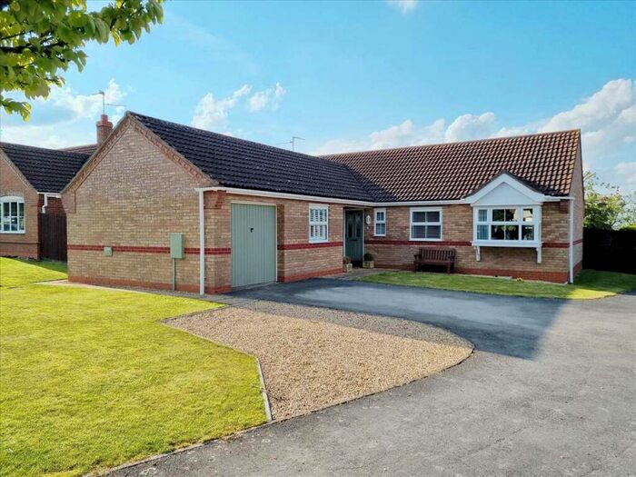 3 Bedroom Detached Bungalow For Sale In Kime Close, Folkingham, NG34